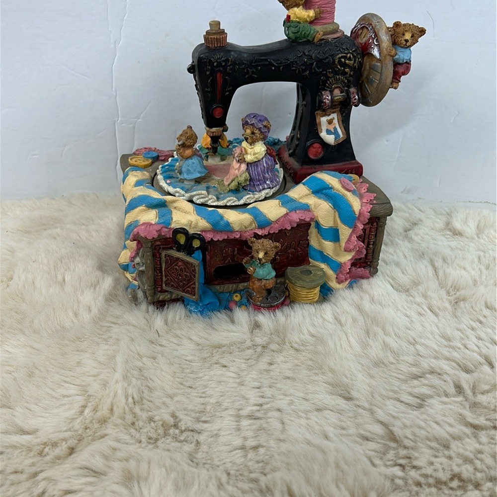 Antique Sewing Machine Animated Sewing Bearsโ Resin Sanyko Music Box